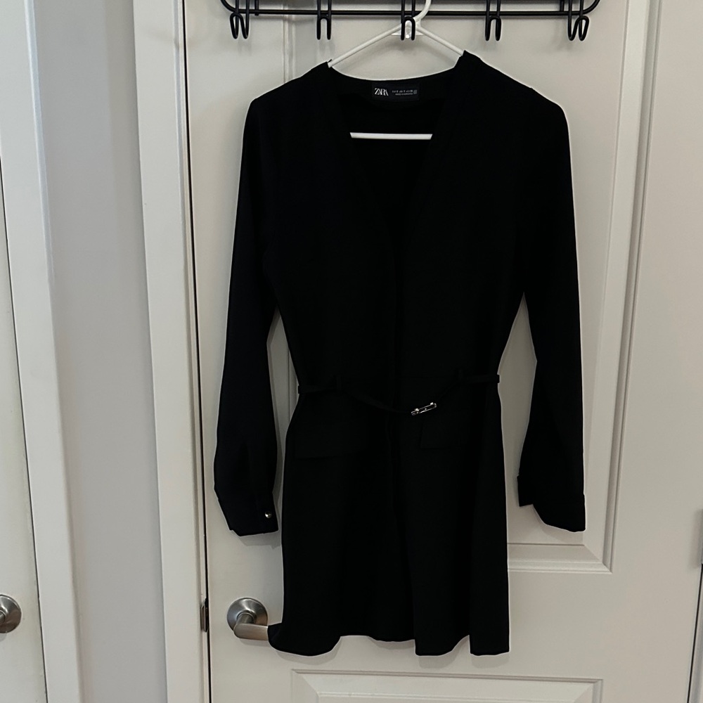 Zara Elegant Black Long Sleeve Dress